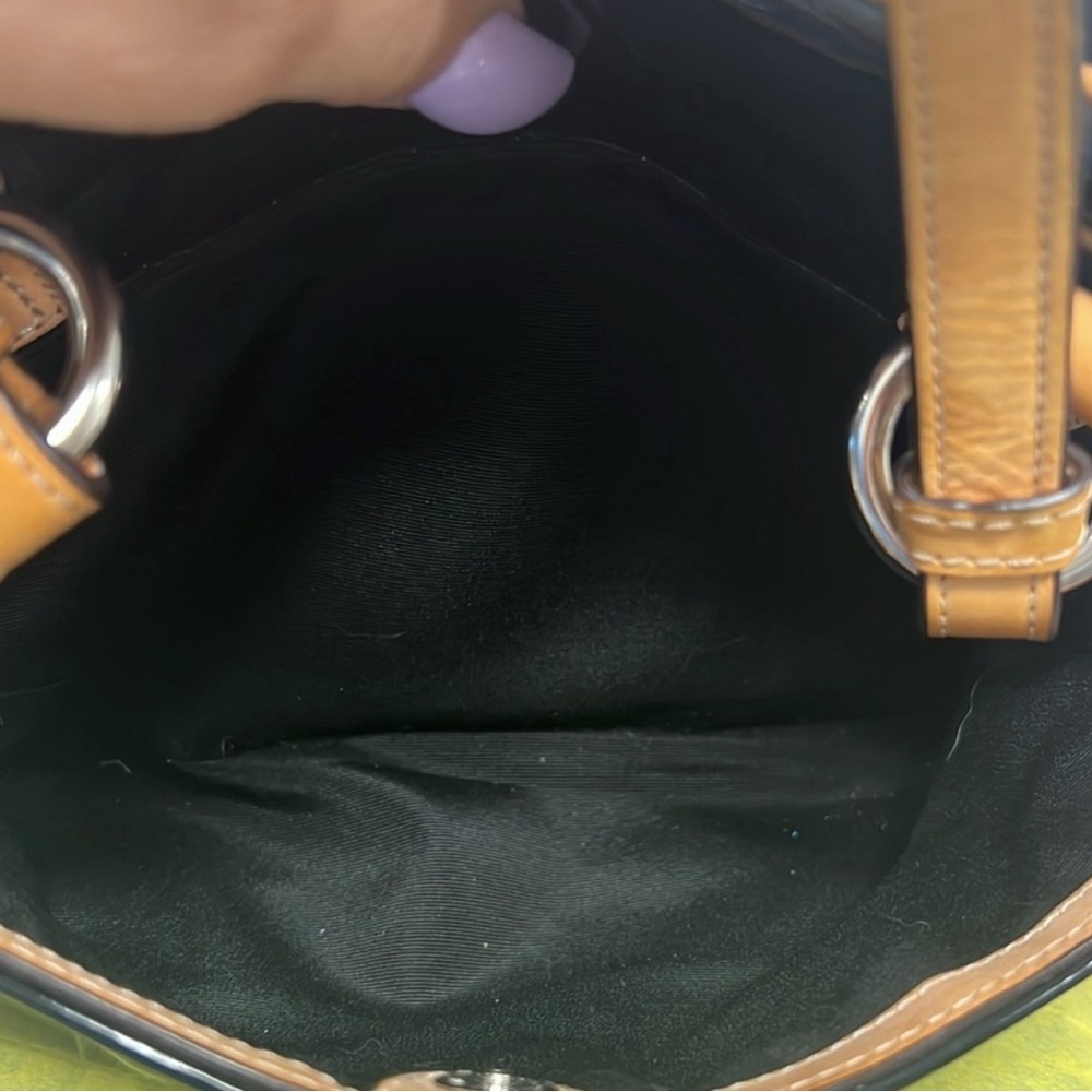 *SOLD*Coach Patent Leather Shoulder Bag - Picture 7 of 11
